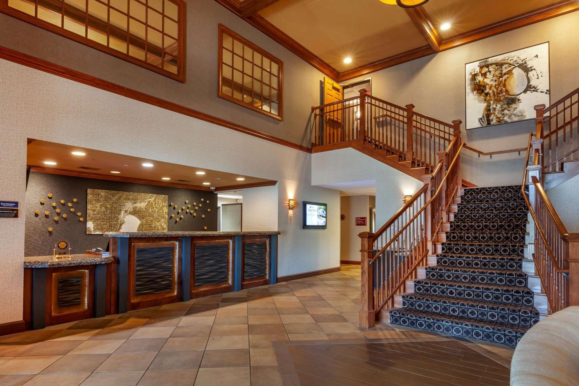 Best Western Premier Bridgewood Hotel Resort Neenah Exterior photo